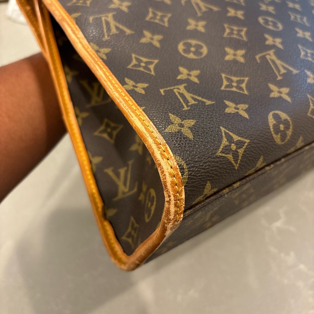 LV Monogram Beverly Business Bag or Briefcase - Picture 12 of 16